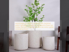 Neutralny beżowy, okrągły, włókno gliniany plantator z szachowym wzorem, lekki, trwały, o niskiej konserwacji, pot kwiatowy, wakacyjny, villa, hotel, centrum handlowe, dekoracja biurowa, projekt ogrodowy