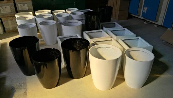 kupować Okrągłe duże garnki kwiatowe z włókna szklanego do zewnętrznego krajobrazu ulicy online manufacture