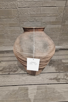 kupować Stylish Modern Fiber Clay Planter with Frost Resistant Character and Textured Surface online manufacture