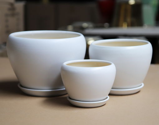 Elegantne okrągłe garnki ceramiczne do domu lub firmy W różnych rozmiarach
